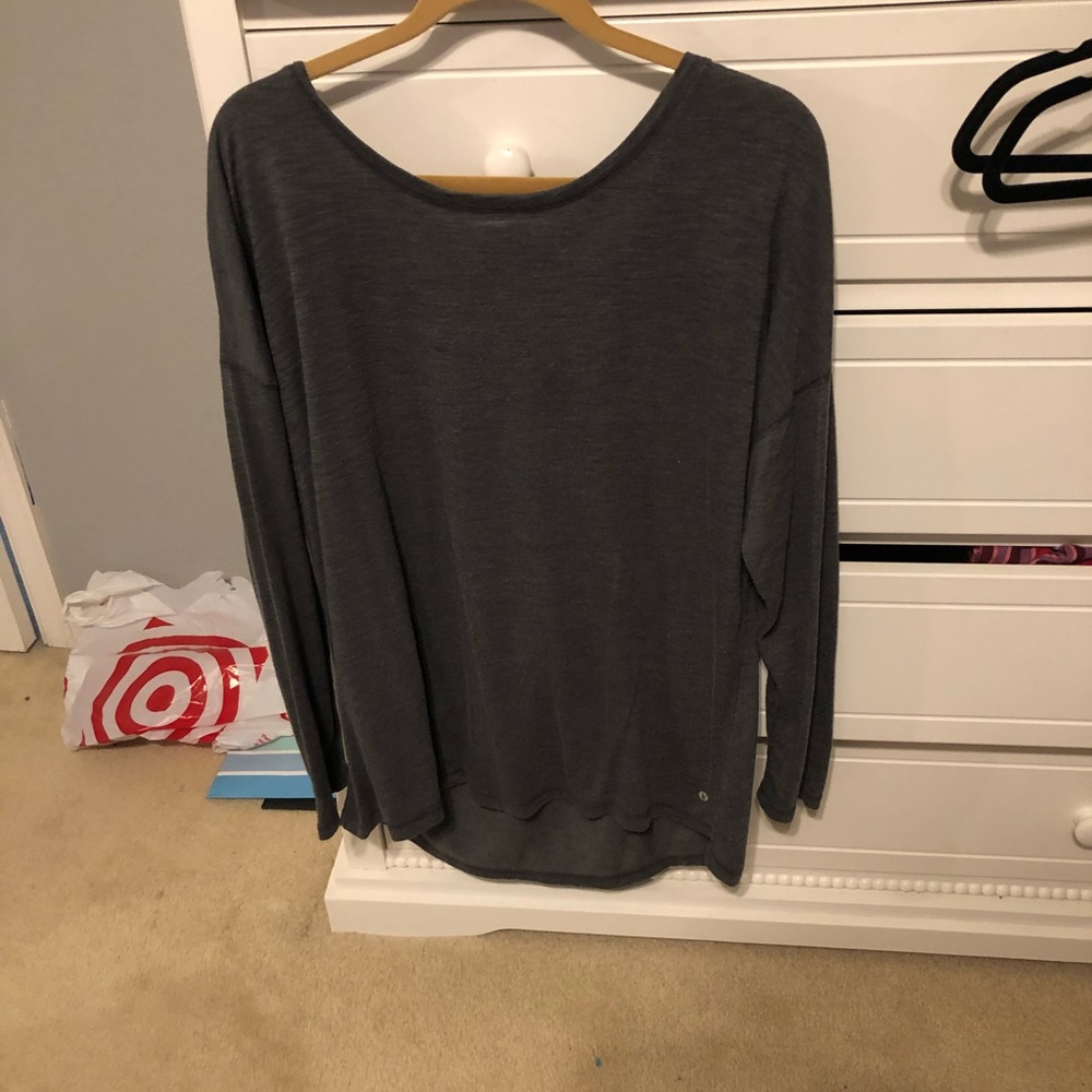 Light weight long sleeve